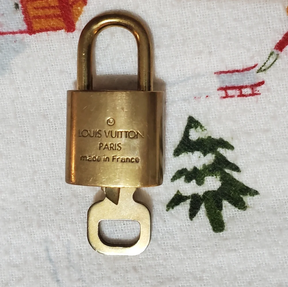 Louis Vuitton Authentic Vintage Gold Brass Padlock And Key